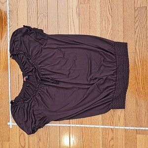 Burgundy elastic hem blouse